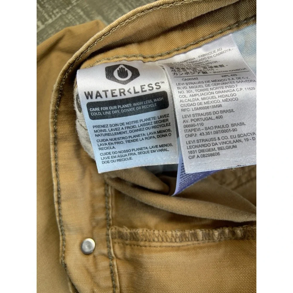 Levi's 505 Jeans Men's Size 40x30 Regular Fit Tan Khaki Straight Leg Pants Levi